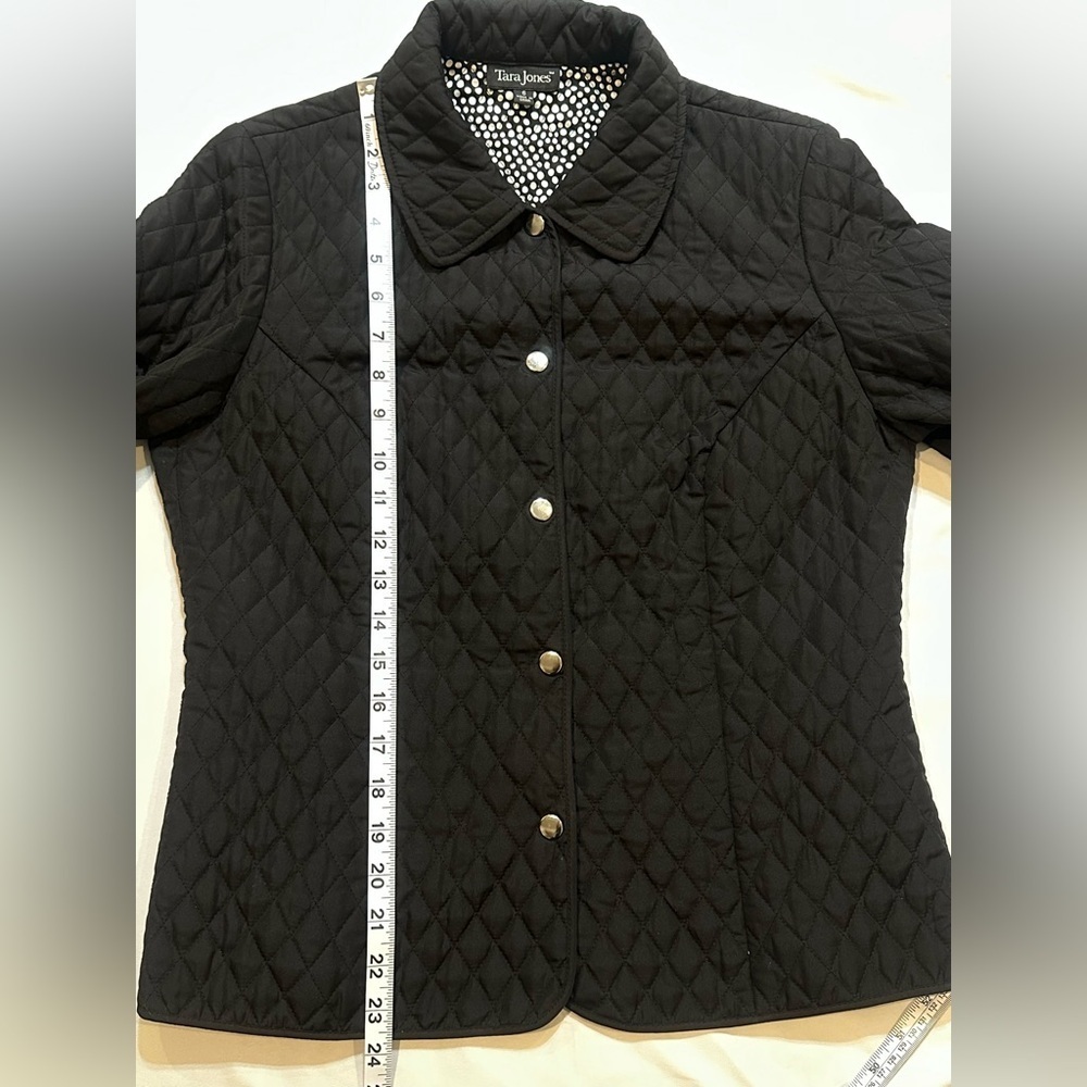 Tara Jones Black Quilted Jacket Polka Dot Lining Classic Chic Lightweight Coat - Picture 7 of 14